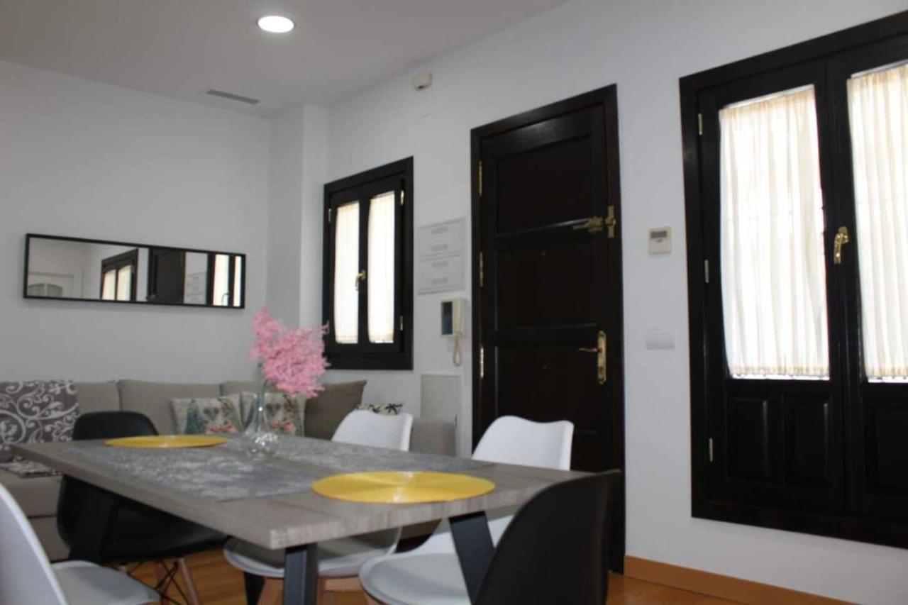 Jdc2e - In Centre Appartement *